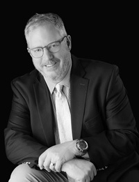 Link to: /pages/richard-blackford-phd